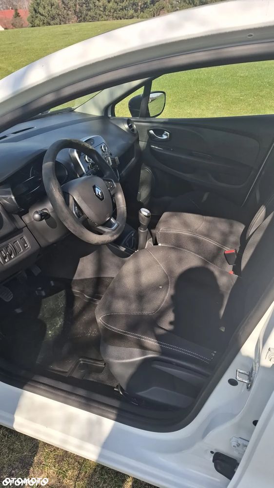 Renault Clio 1.5 dCi Life - 14