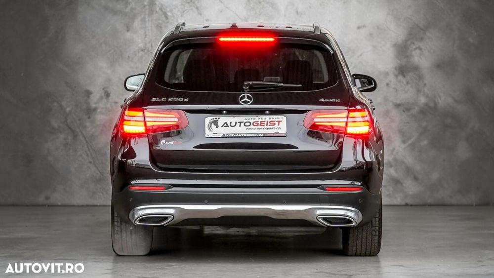 Mercedes-Benz GLC 250 d 4MATIC 9G-TRONIC - 6