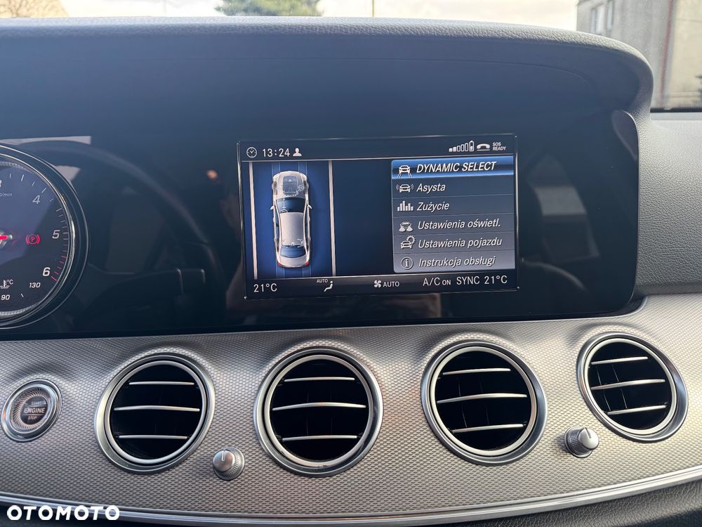 Mercedes-Benz Klasa E 220 d 4-Matic 9G-TRONIC - 16