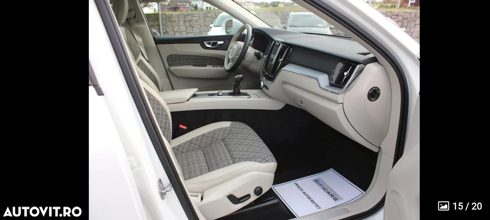 Volvo XC 60 D3 Momentum Pro - 5
