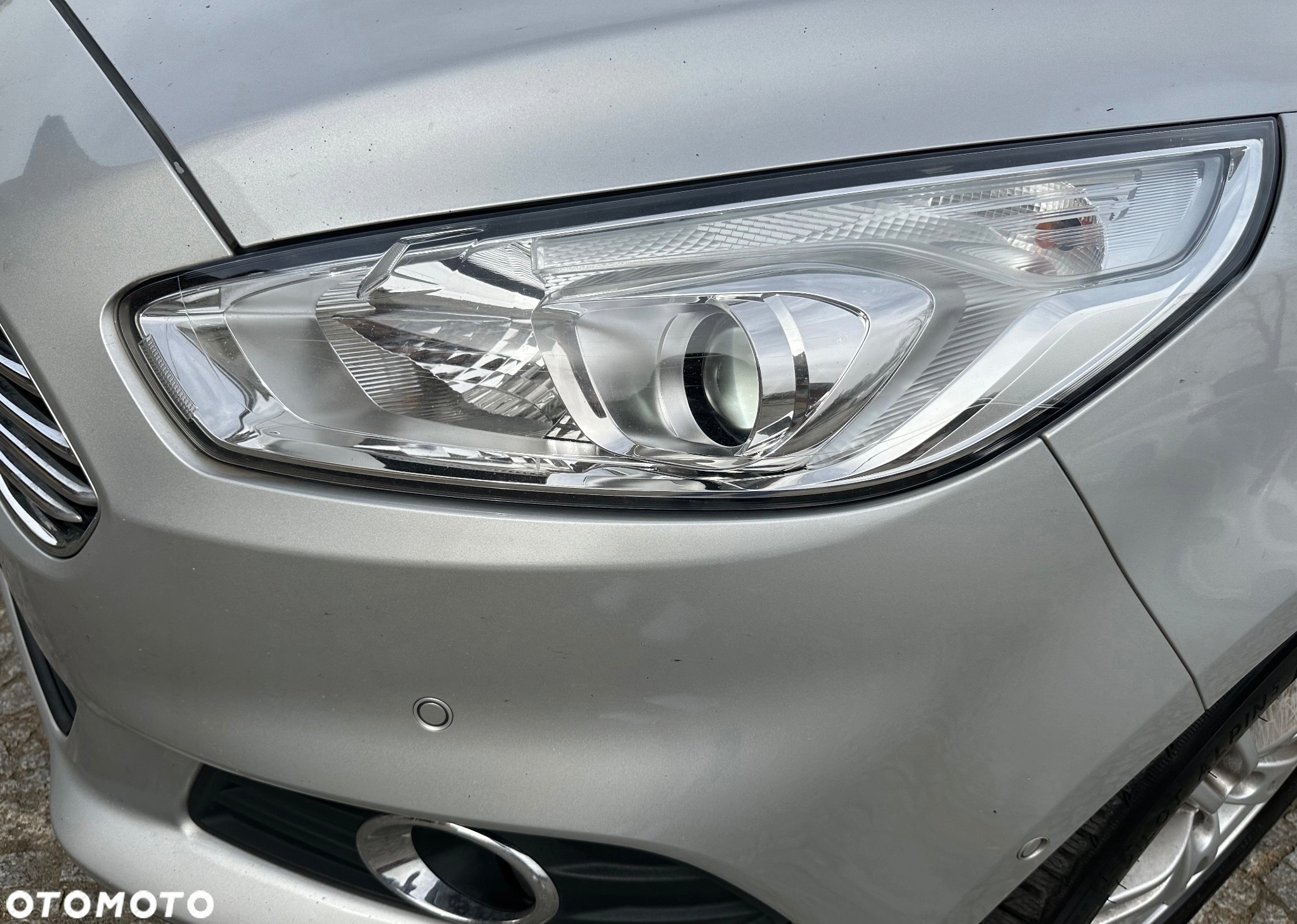 Ford S-Max 2.0 TDCi Titanium - 12