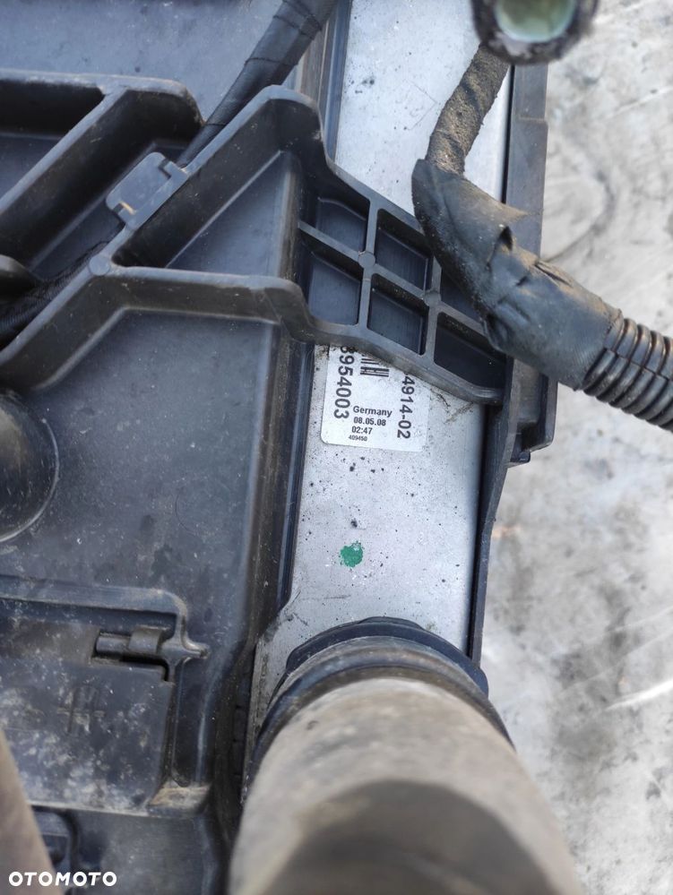 PAS PRZEDNI WZMOCNIENIE CZOŁOWE CHŁODNICE WIATRAK BMW E60 N52 N53 2.5 3.0 B - 11