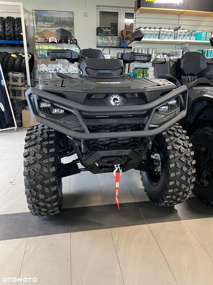 Can-Am Outlander Max - 4