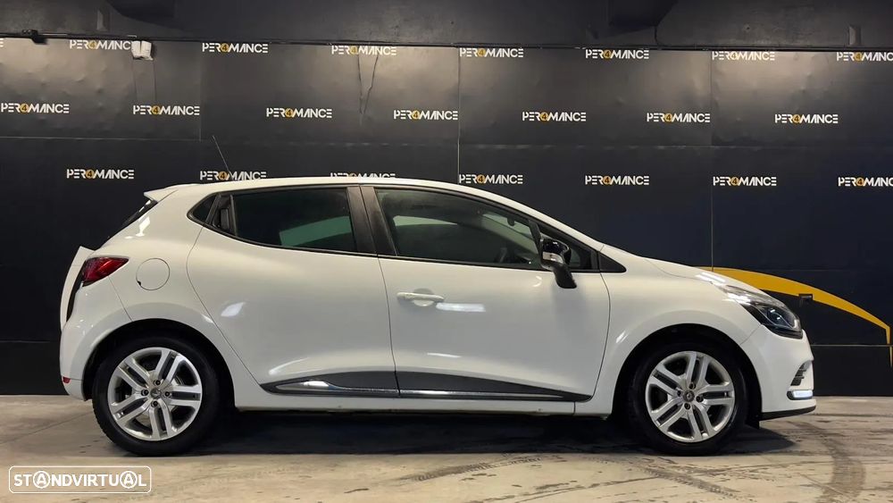Renault Clio (Energy) dCi 90 Start & Stop LIMITED - 29