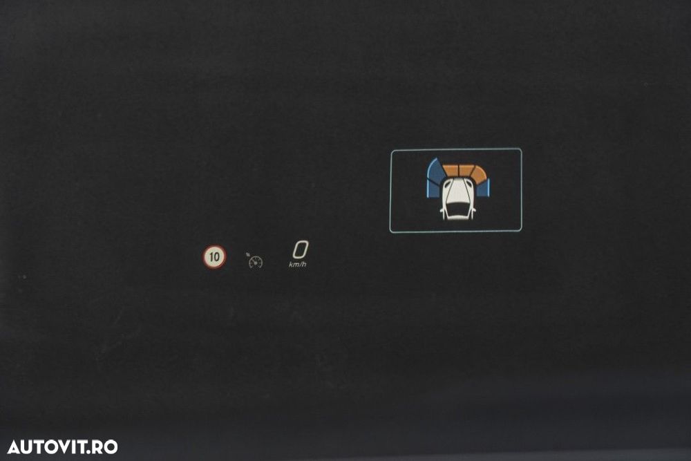 Mercedes-Benz GLC - 22