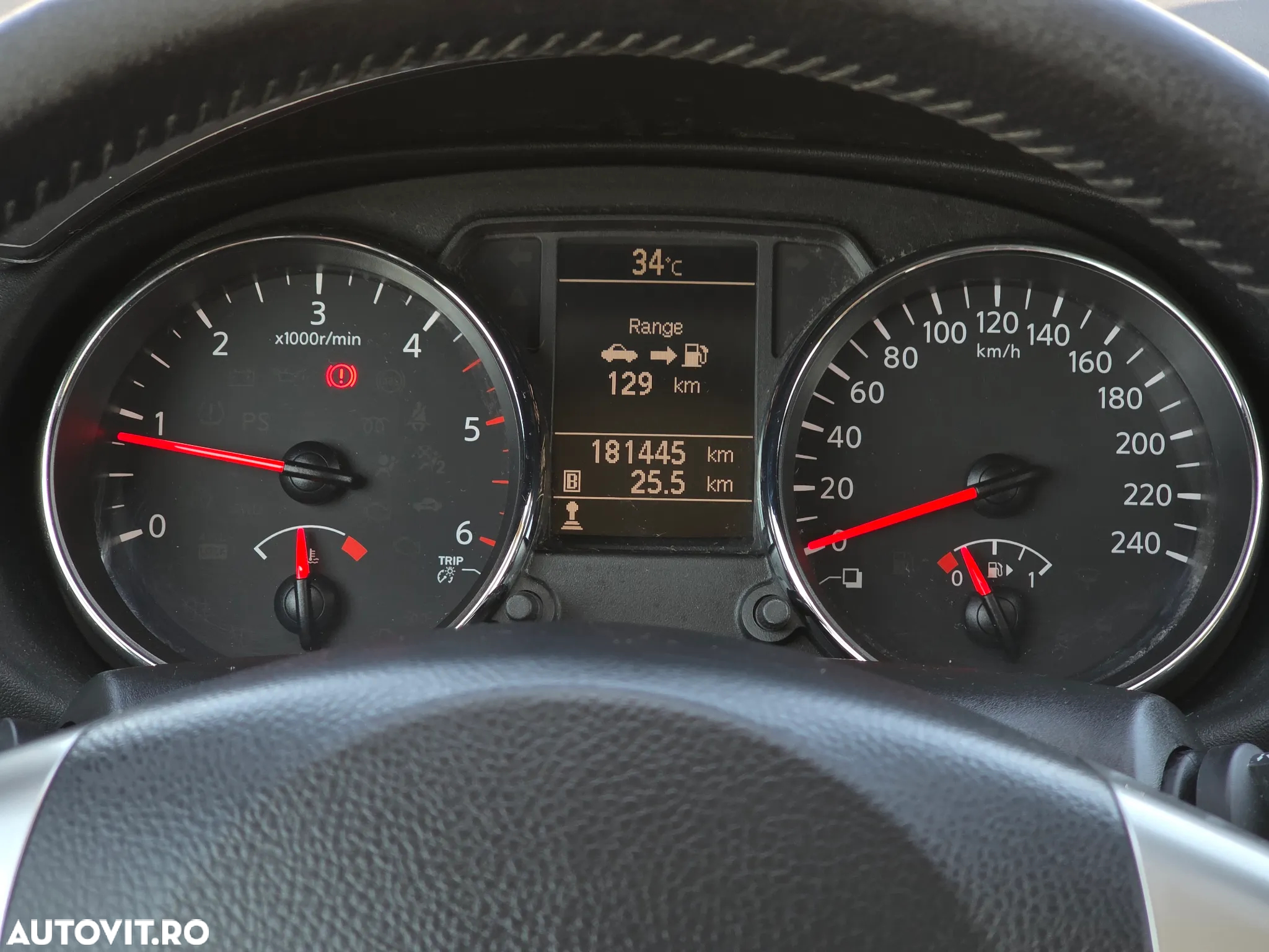 Nissan Qashqai 1.6 dCi DPF tekna - 25