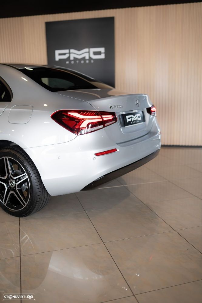 Mercedes-Benz A 250 Limousine e 8G-DCT Progressive - 17