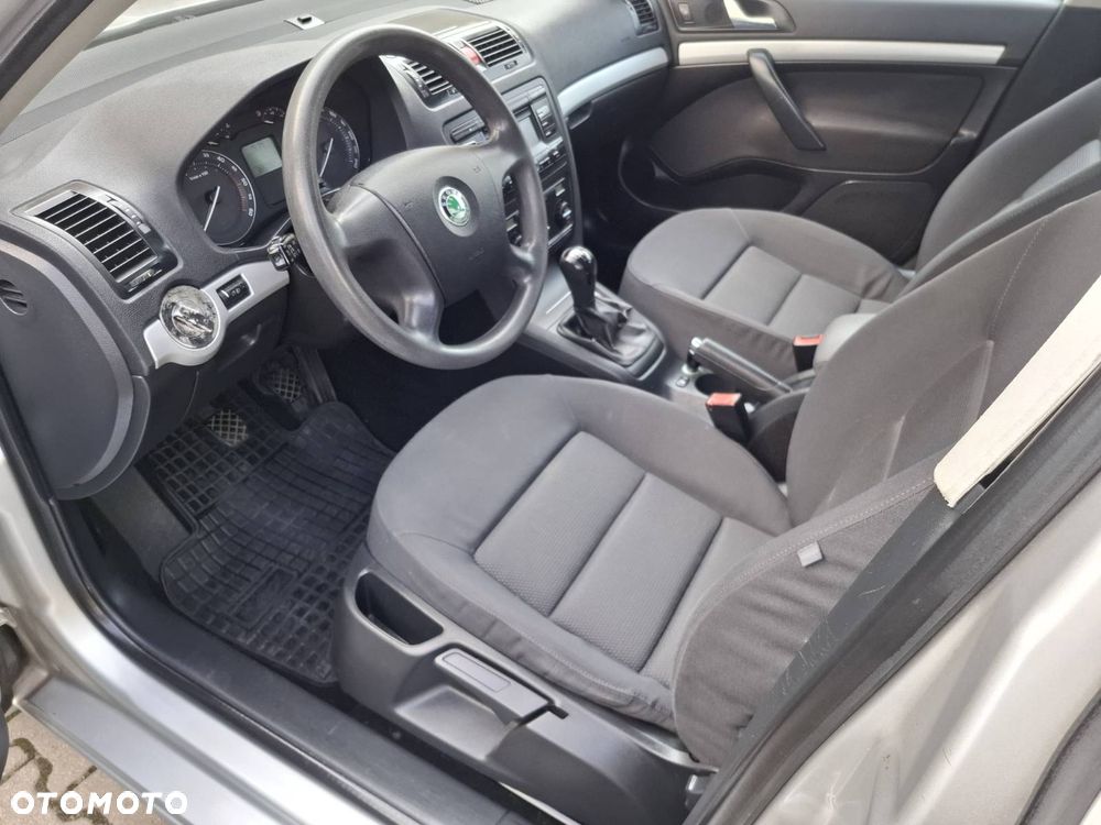 Skoda Octavia 1.9 TDI Classic - 9