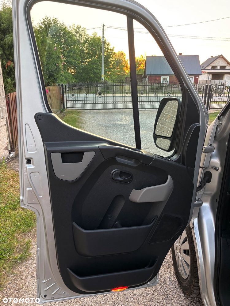 Renault Master - 22