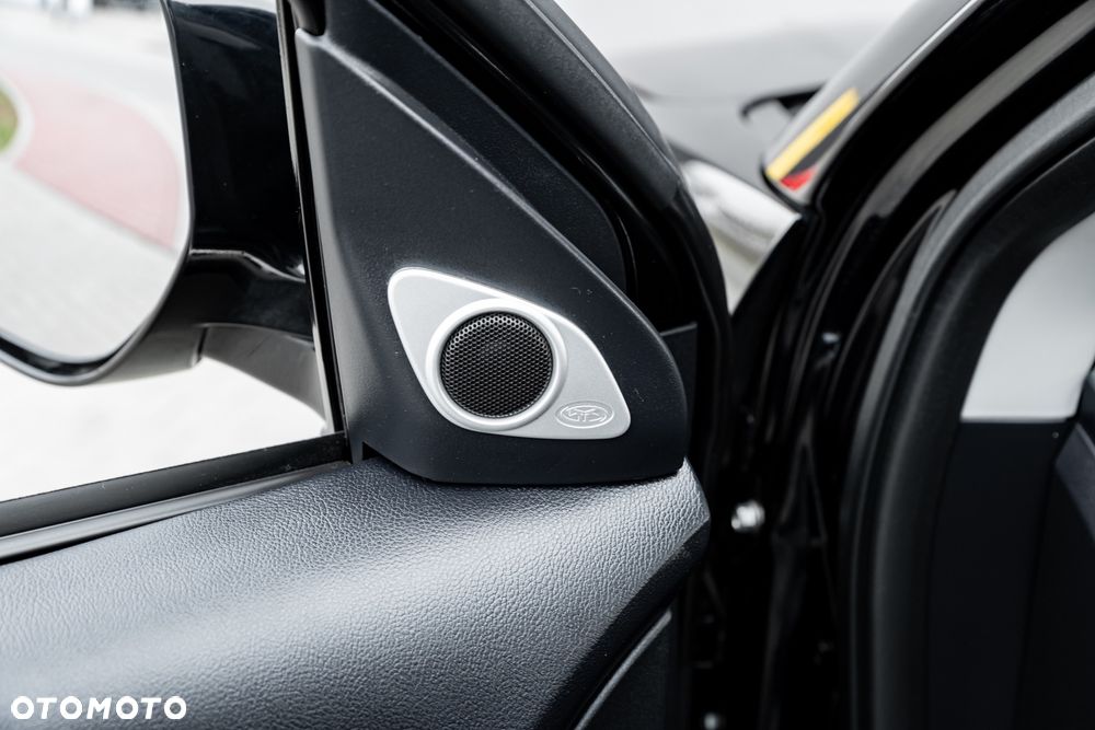 Mitsubishi Outlander 2.4 4WD CVT Intense - 39