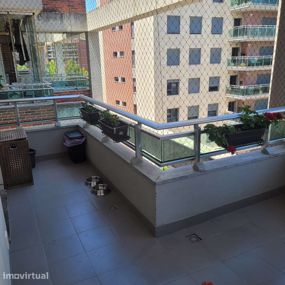 T2 na Urbanização da Malvarosa – Alverca do Ribatejo - Grande imagem: 3/22