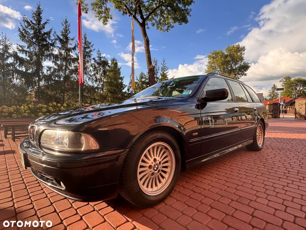 BMW Seria 5 - 1