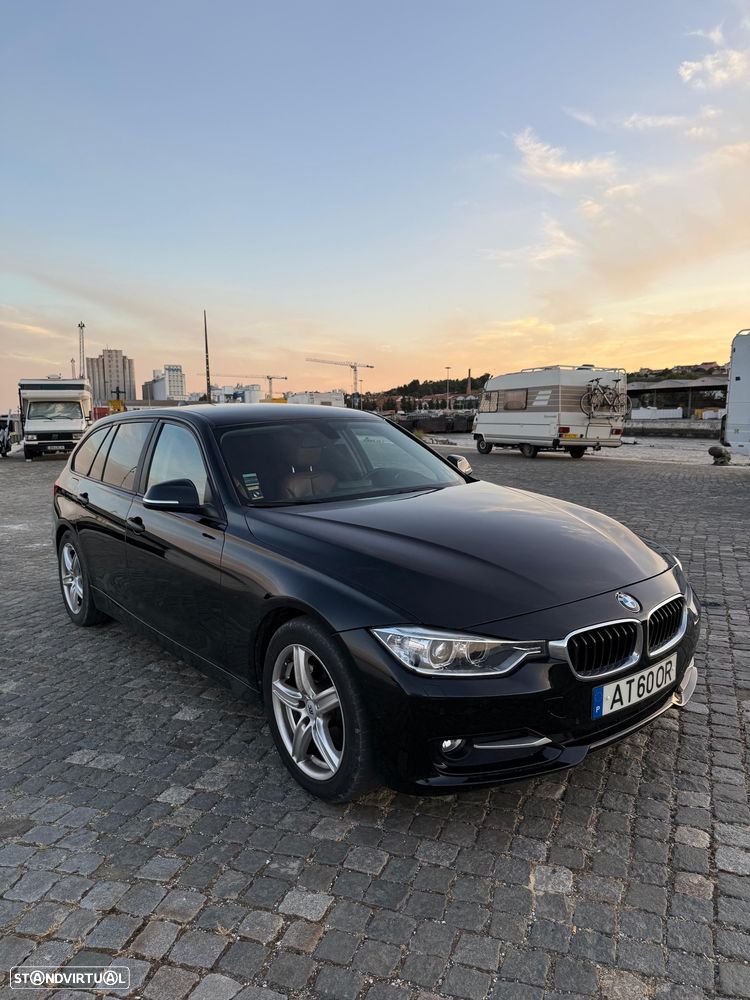 BMW 320 d Sport Line - 3