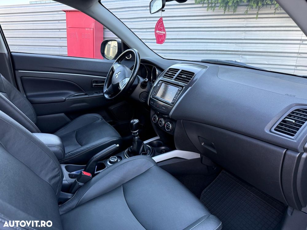 Mitsubishi ASX 1.8 DI-D 4WD Instyle - 13