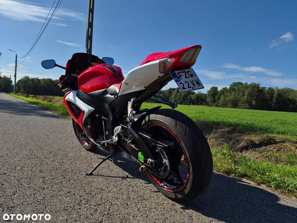 Suzuki GSX-R - 5
