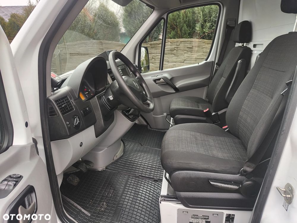 Mercedes-Benz Sprinter 316 2018r Chłodnia Mroźnia -20*C CARRIER XARIOS 350 KONTENER - 9