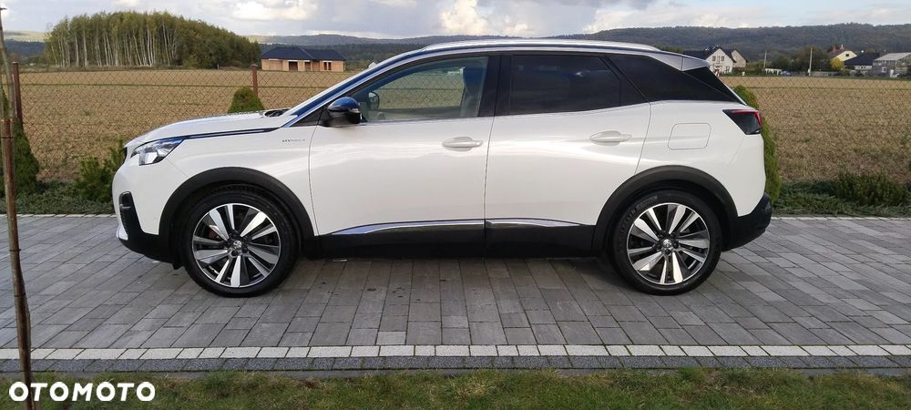 Peugeot 3008 Hybrid4 300 e-EAT8 GT - 39