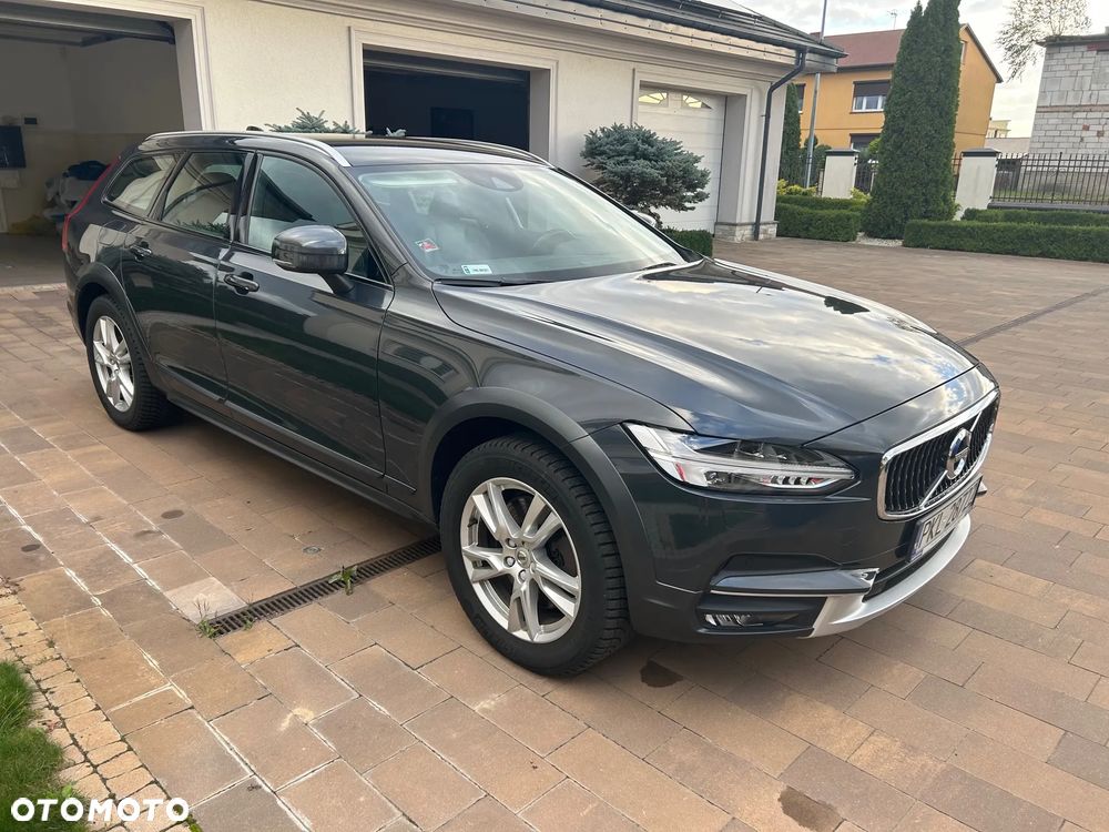 Volvo V90 Cross Country D4 AWD - 2