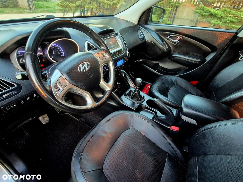 Hyundai ix35 1.7 CRDi 2WD blue Finale - 25