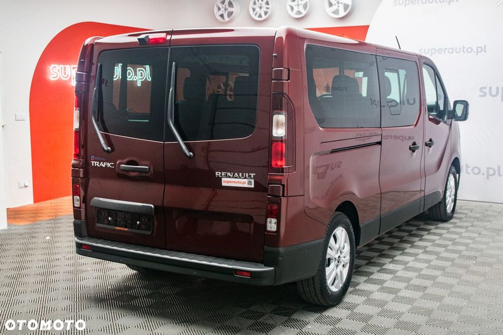 Renault Trafic Kombi L2H1 AT9 2.0 170KM - 9