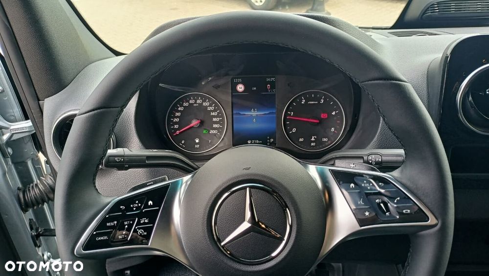 Mercedes-Benz Sprinter Furgon L2H1 317 cdi - 14