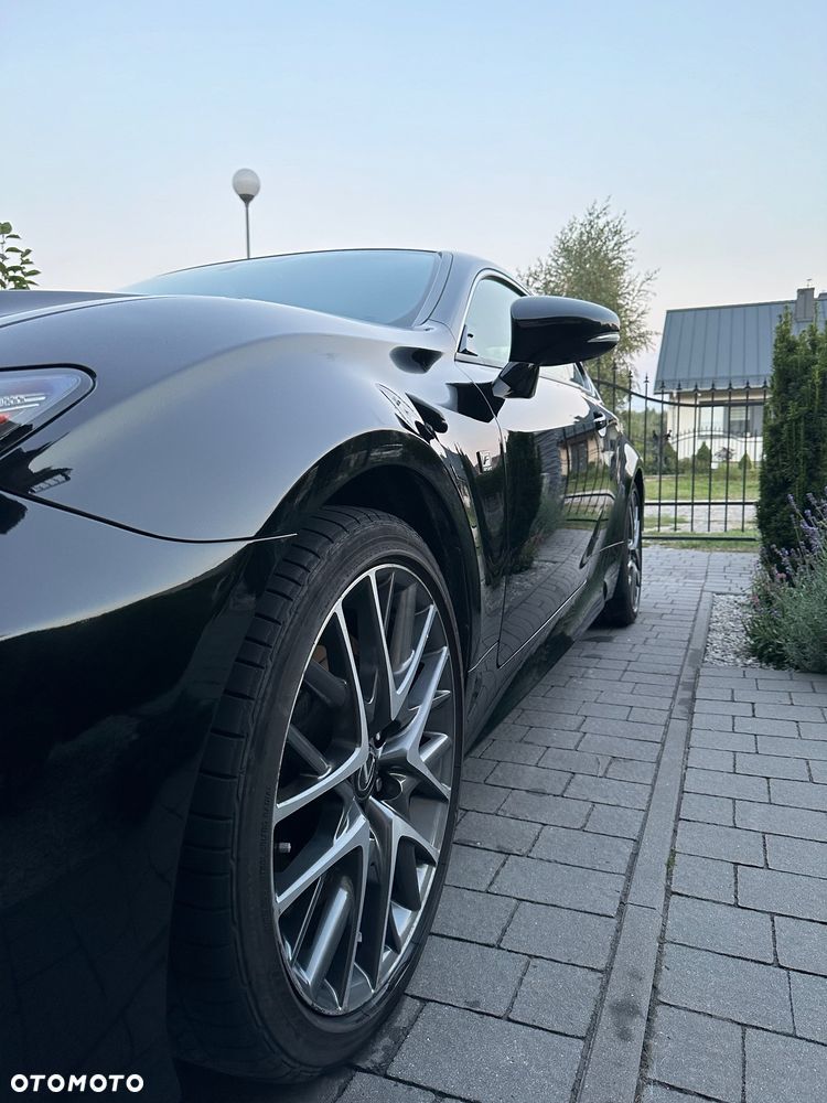 Lexus RC 200t / 300 F Sport - 20