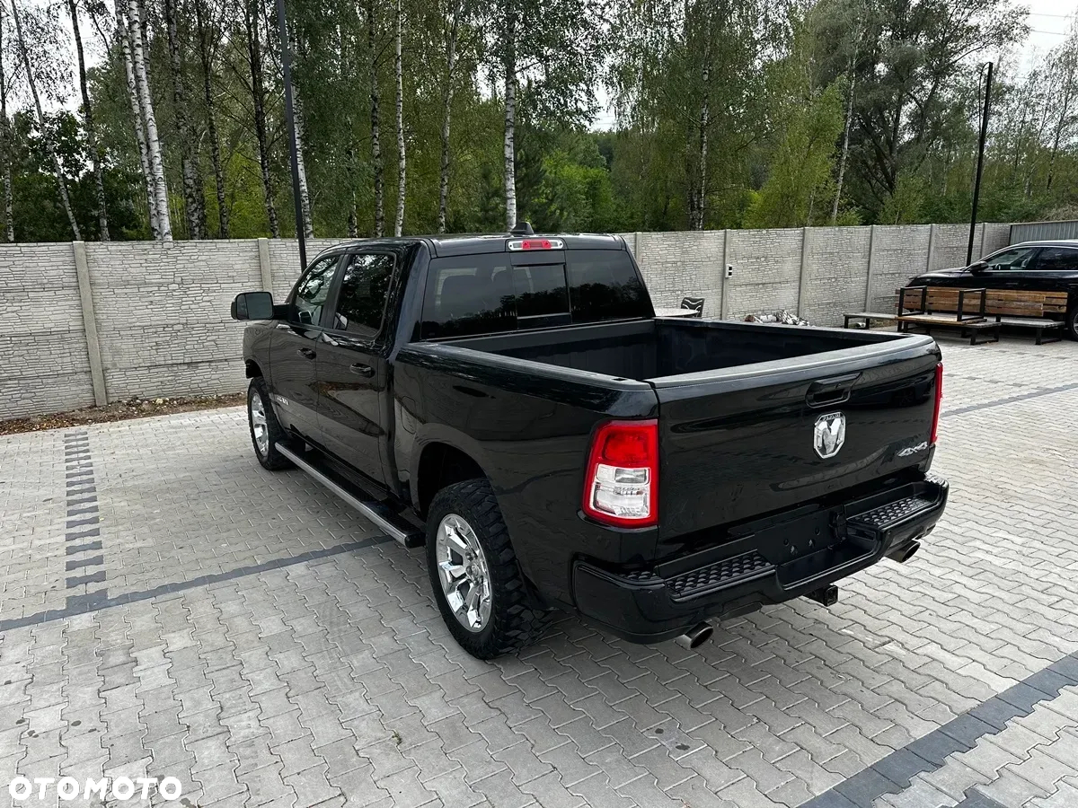 Dodge RAM 1500 5.7 4x4 - 12