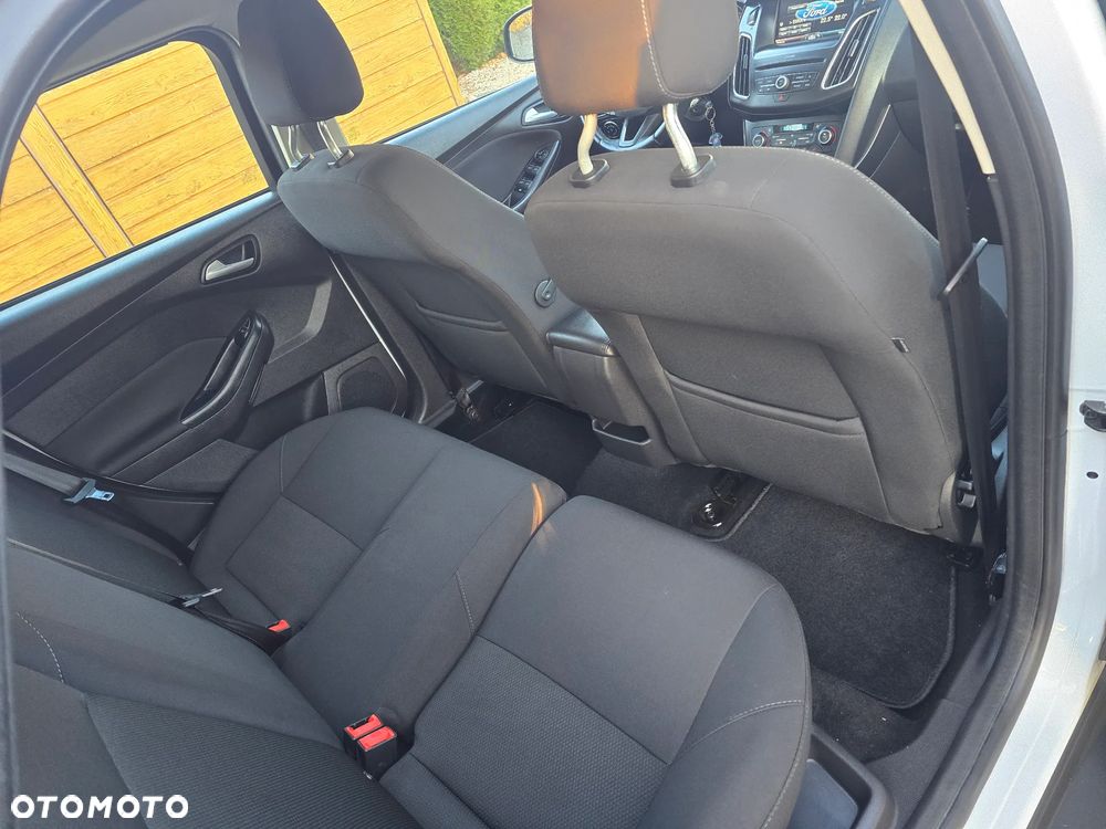 Ford Focus 1.5 TDCi Titanium - 9