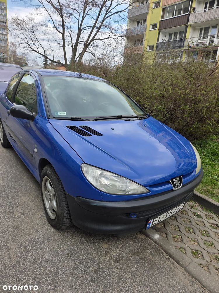 Peugeot 206 - 1