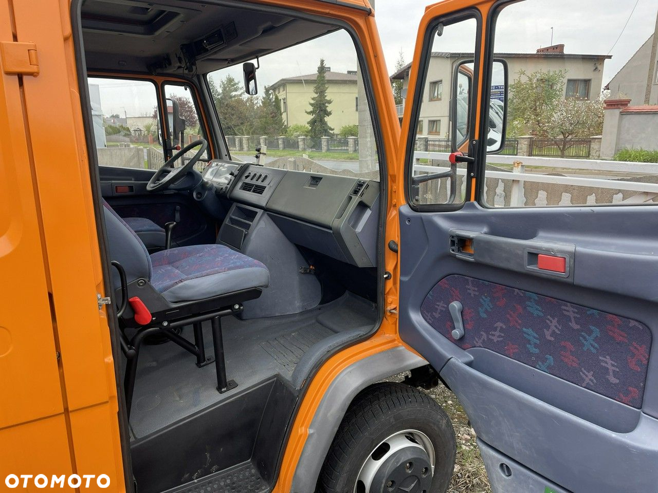 Mercedes-Benz inny - 4