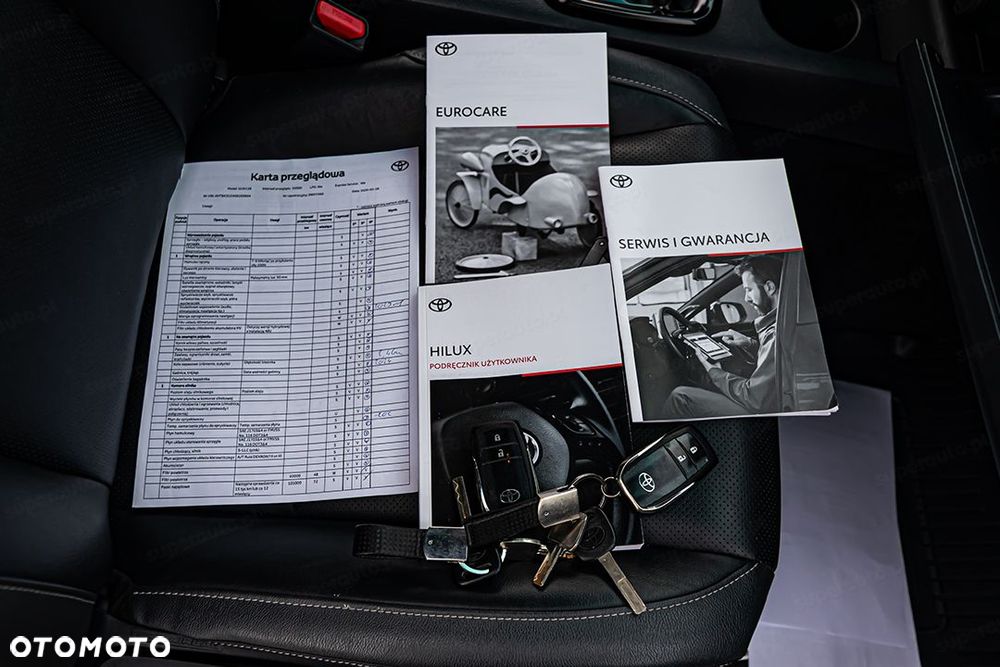 Toyota Hilux 2.8 D-4D Double Cab Invincible 4x4 - 30