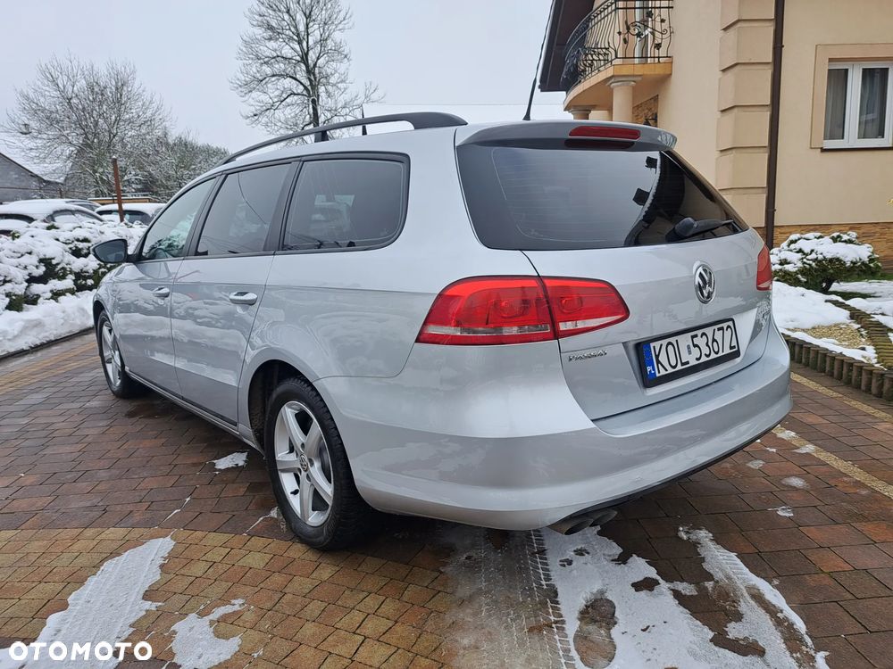 Volkswagen Passat Variant 2.0 TDI BlueMotion Technology Trendline - 13