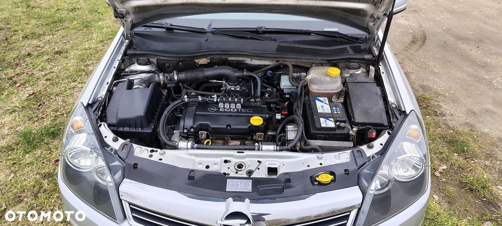 Opel Astra 1.4 Enjoy - 22