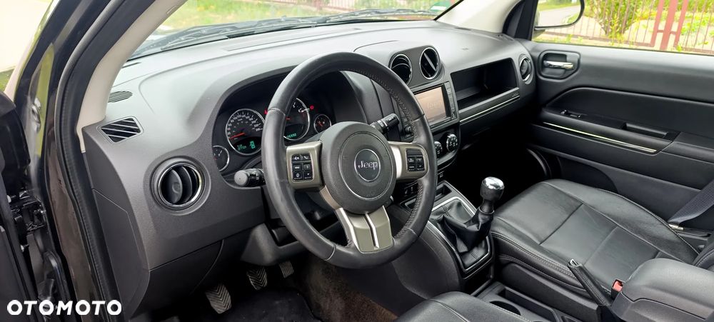 Jeep Compass 2.0 4x2 Limited - 10
