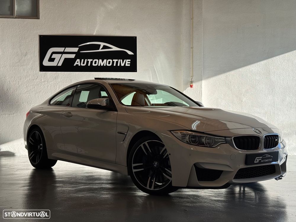 BMW M4 Auto - 2
