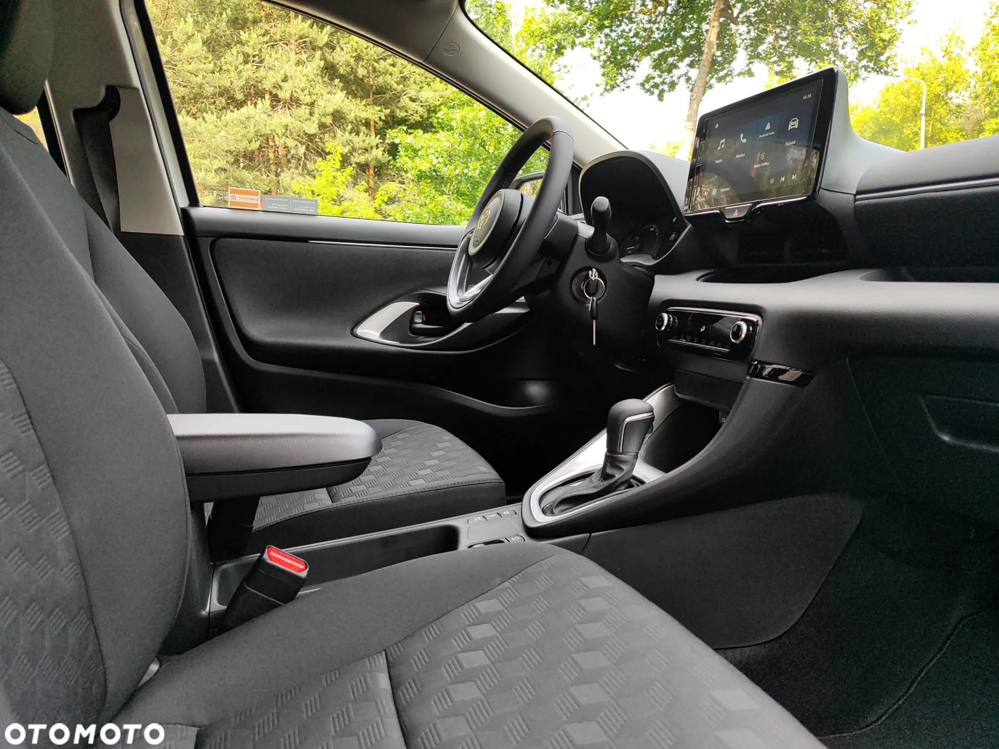 Toyota Yaris - 13