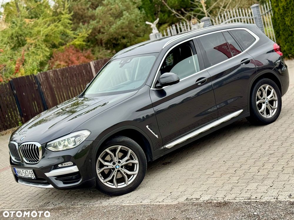 BMW X3 sDrive18d xLine - 27