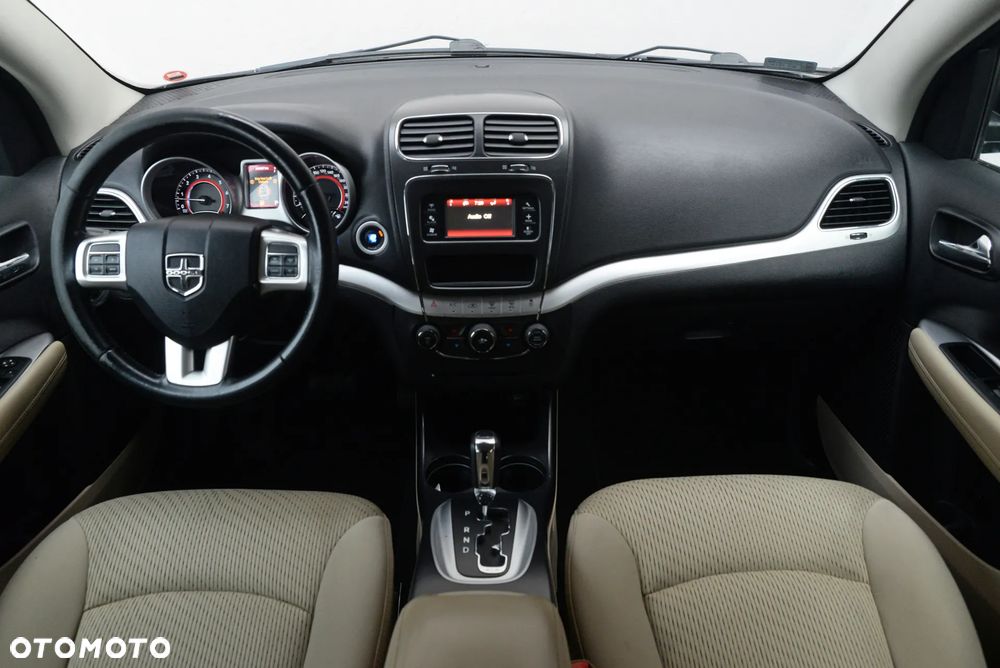 Dodge Journey 2.7 V6 R/T - 26