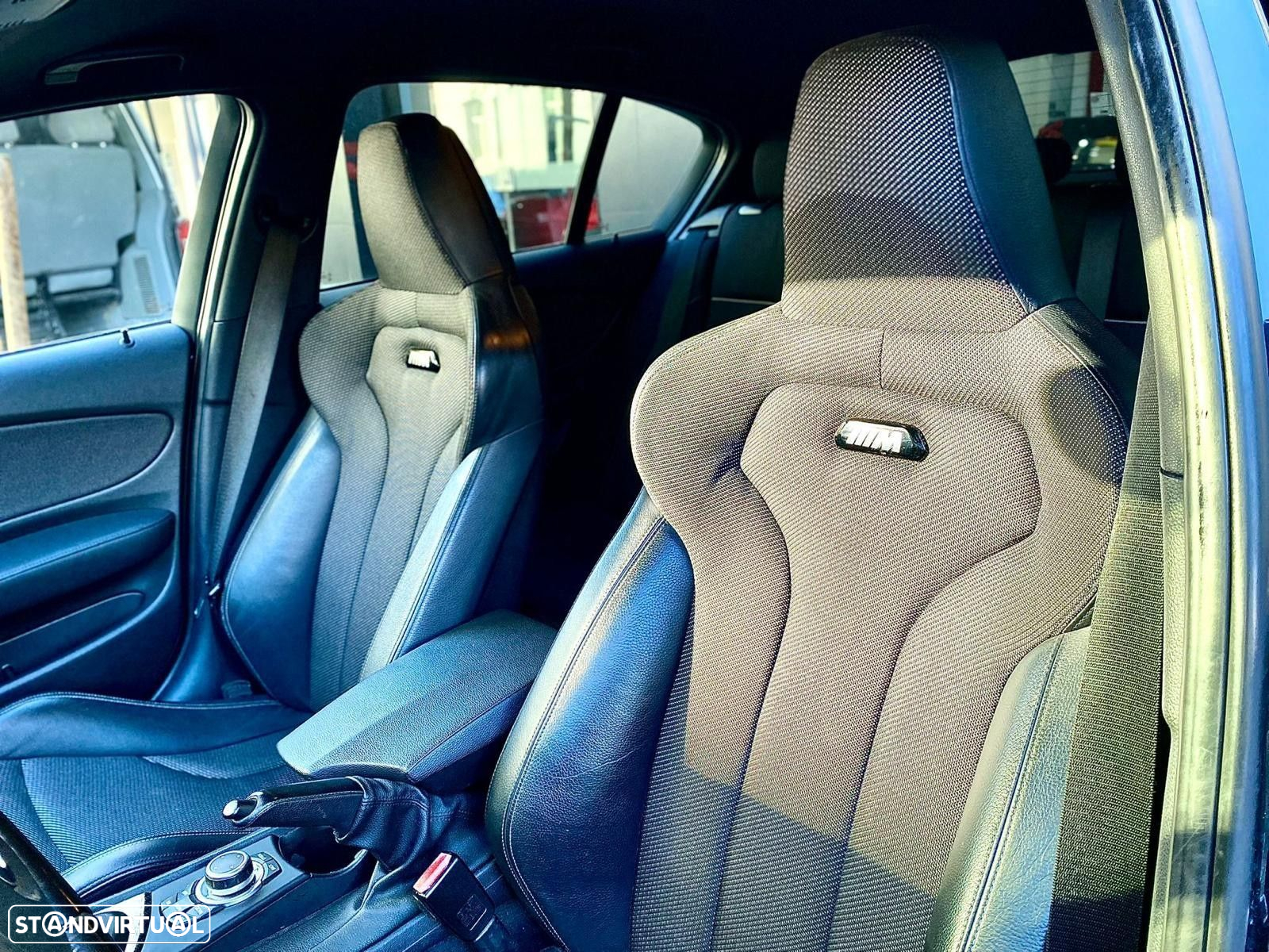 BMW 116 iA - 19