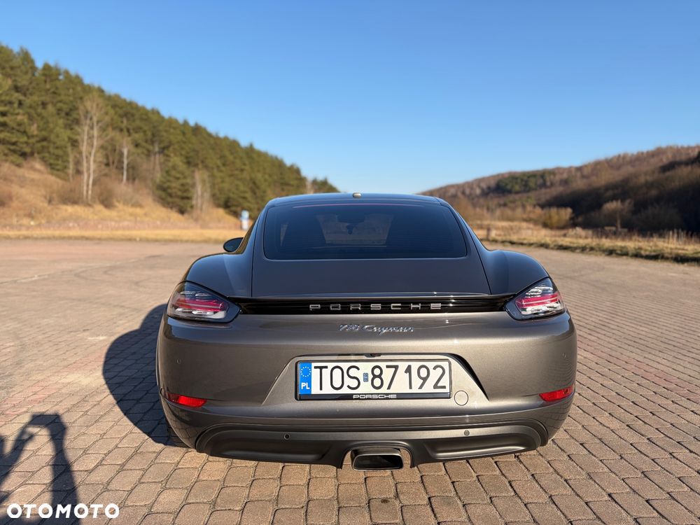 Porsche Cayman - 10