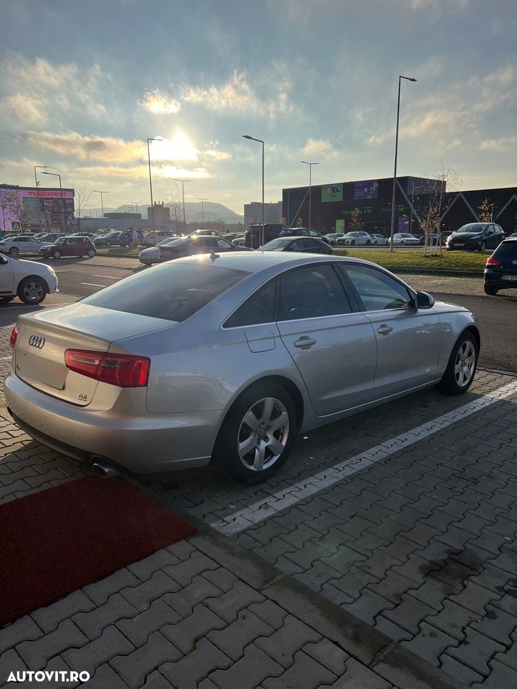 Audi A6 - 4