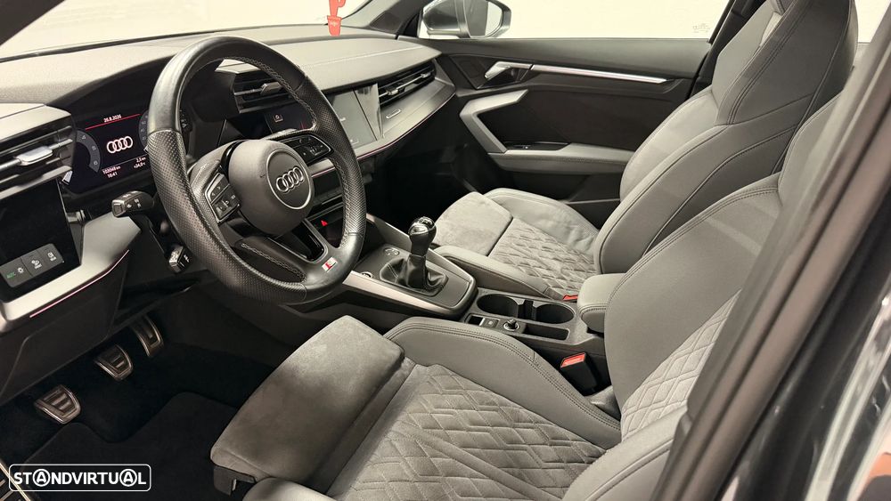 Audi A3 Limousine 30 TDI S line - 37