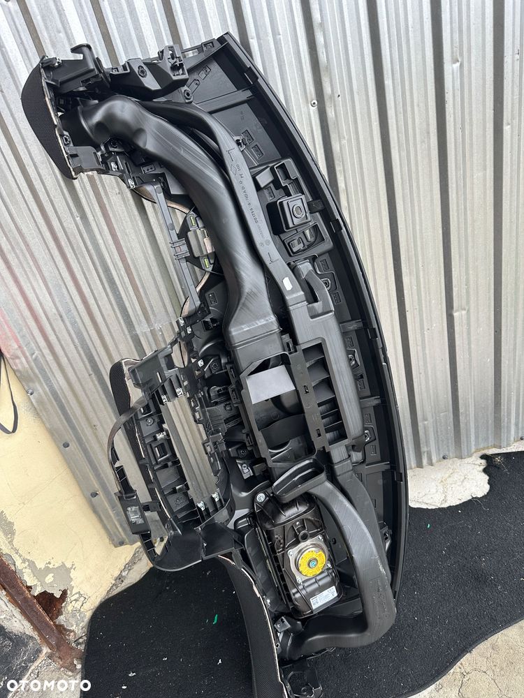 SMART 453  BRABUS skórzana konsola UK air bag poduszki kokpit deska pulpit Anglik nawiew dekor poduszka air bag pasażera - 6
