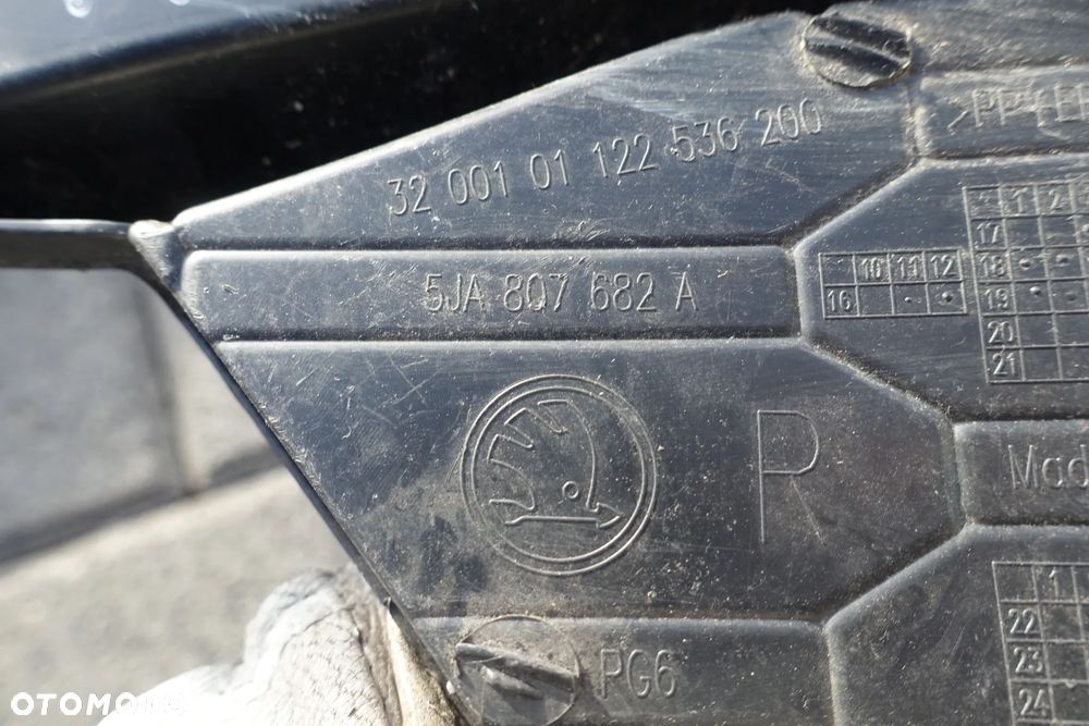 KRATKA ZDERZAKA LEWA PRAWA SKODA RAPID - 5