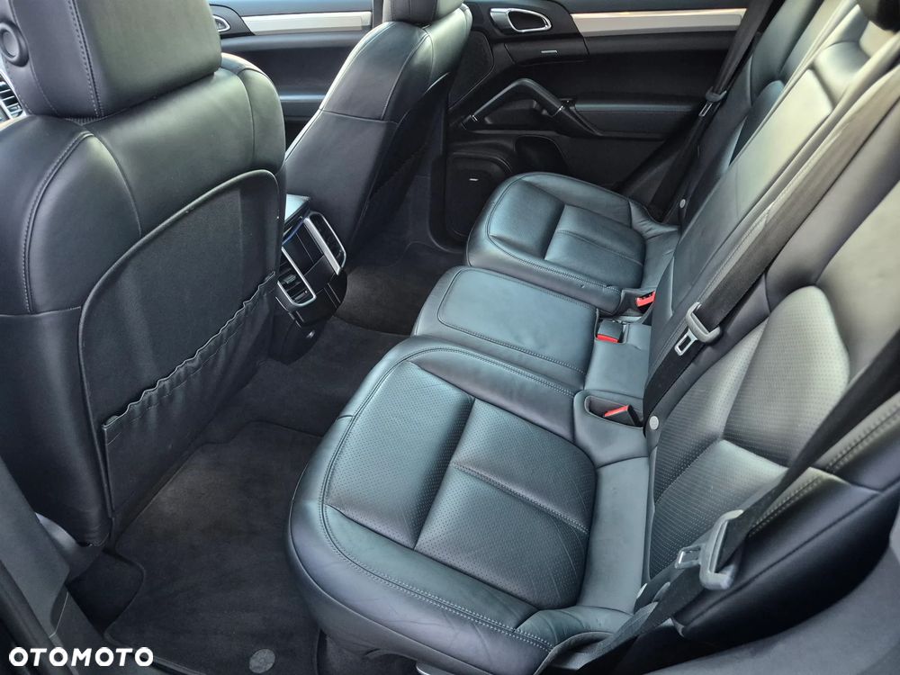 Porsche Cayenne S Diesel - 22