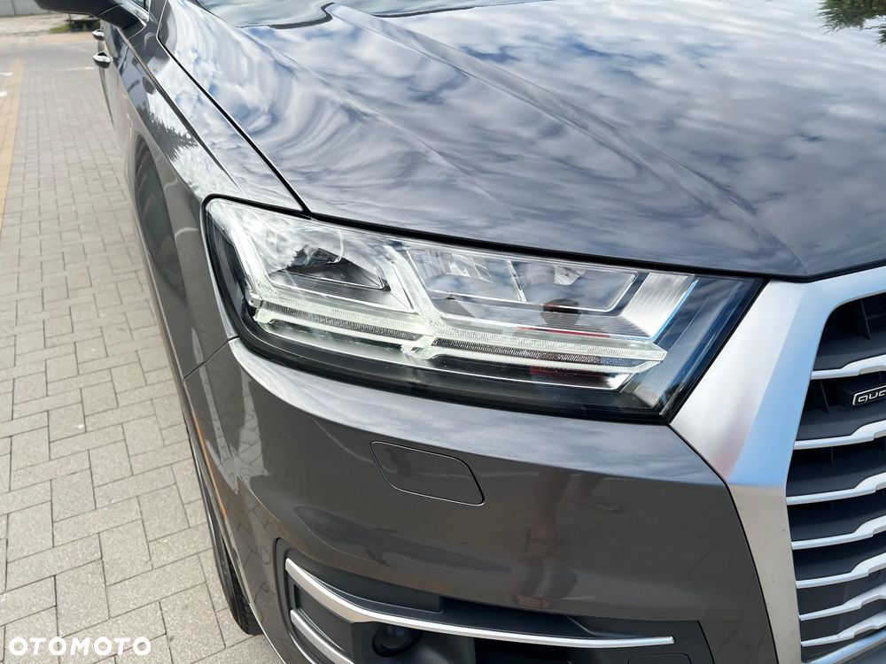 Audi Q7 3.0 TFSI Quattro Tiptronic - 13
