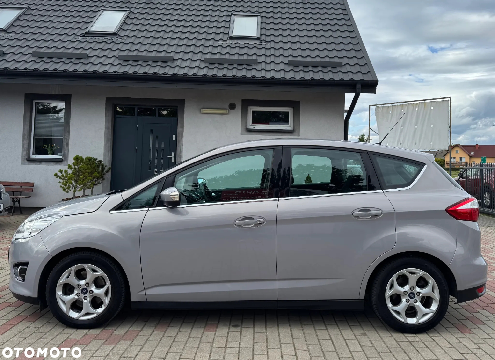 Ford C-MAX - 10