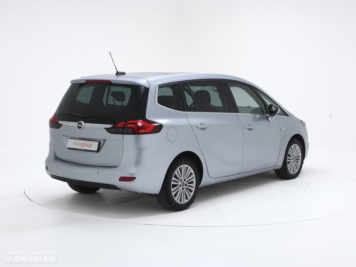 Opel Zafira - 3