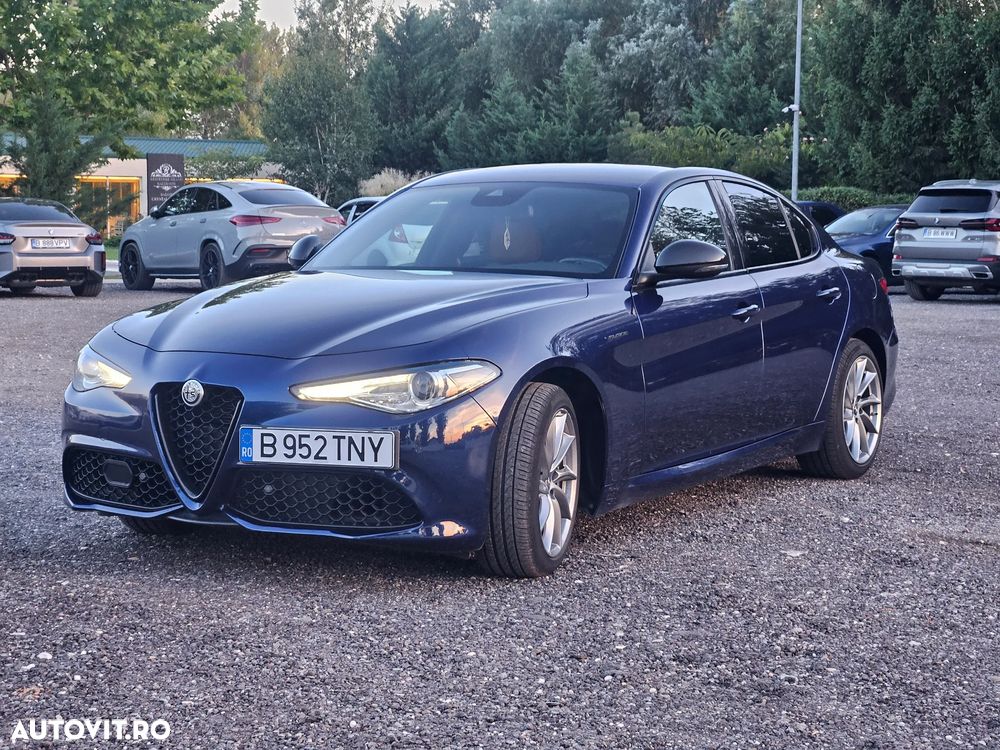 Alfa Romeo Giulia 2.0 Turbo AWD AT8 Veloce