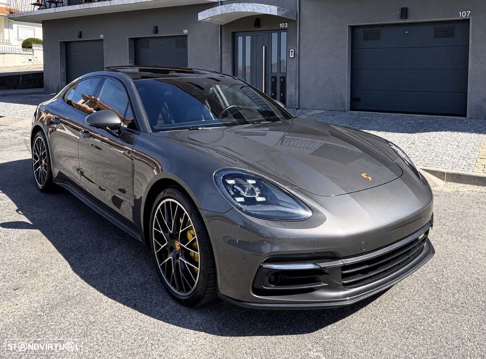 Porsche Panamera 4 S - 8